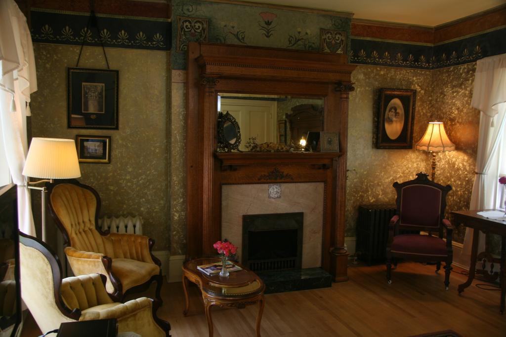 Brumder Mansion Milwaukee Exterior foto
